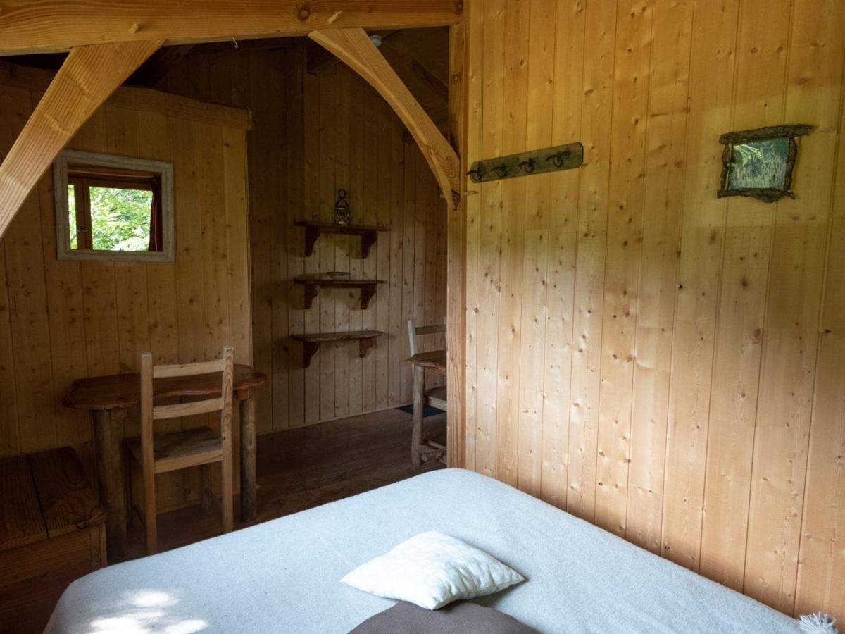 Les Cabanes De Labrousse Saint-Julien-Labrousse Екстер'єр фото
